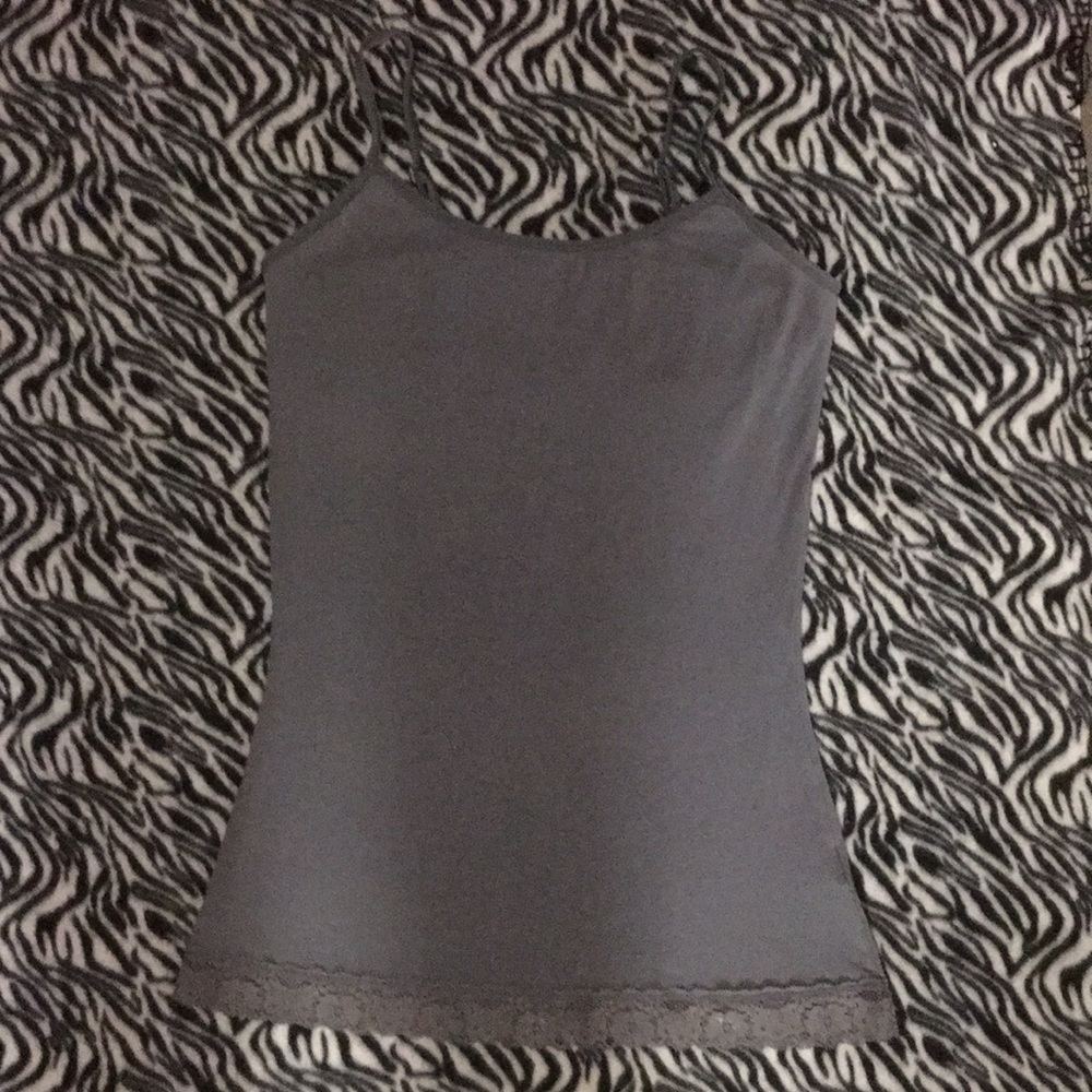Grey blue tank top with lace and built in bra. Perfect condition, like new. Sz M